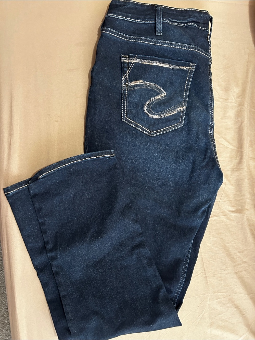 Silver Avery Plus Size SZ16/L32 Dark Blue Stretch Jeans